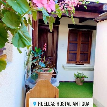 Huellas Hostal Antigua Esterno foto